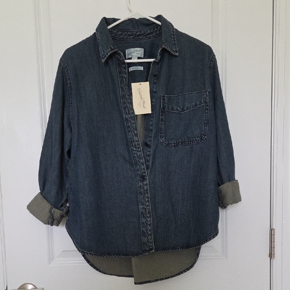 Universal Thread Jackets & Blazers - Universal Thread Denim Shirt